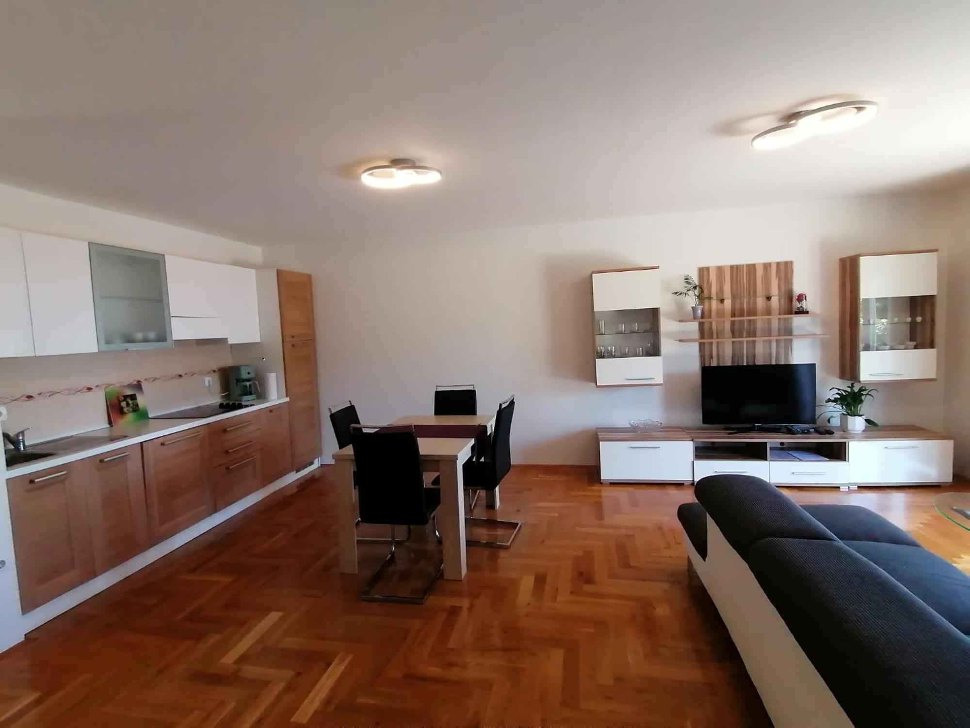 לובראן Apartment Cindy מראה חיצוני תמונה